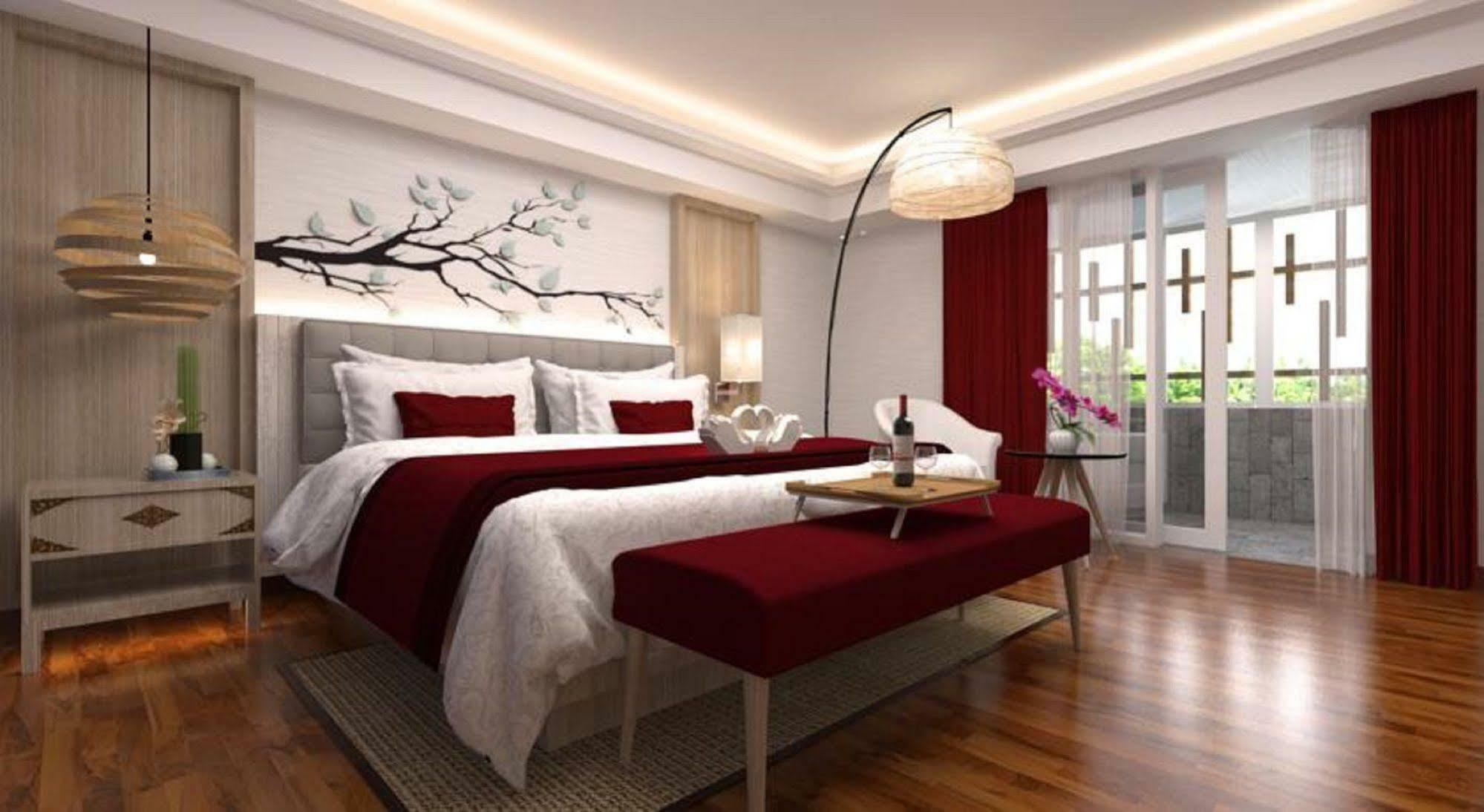 Fox Hotel 4*