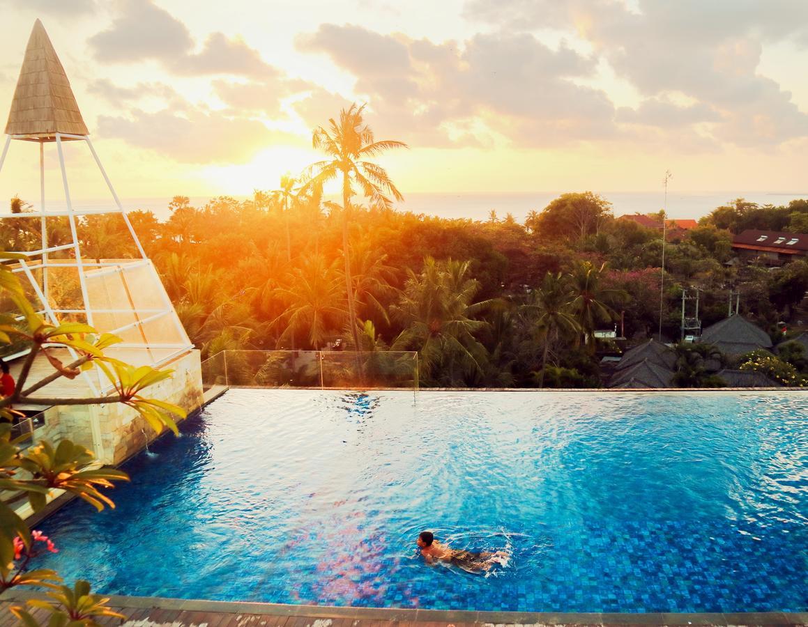 Fox Bali Hotel 4*